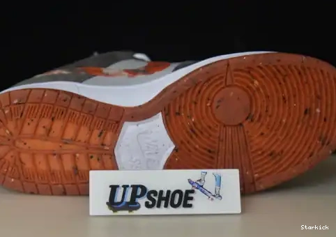 x DH7782 Dunk D.C. Crushed 001 Nike SB Low 0610